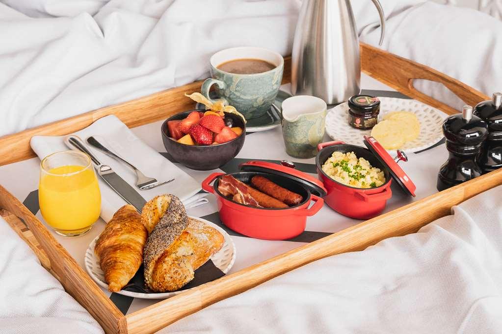 1 Hotel Copenhagen Restaurant photo Room service breakfast