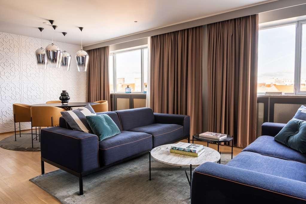 1 Hotel Copenhagen Room photo The living room of a three-bedroom apartment