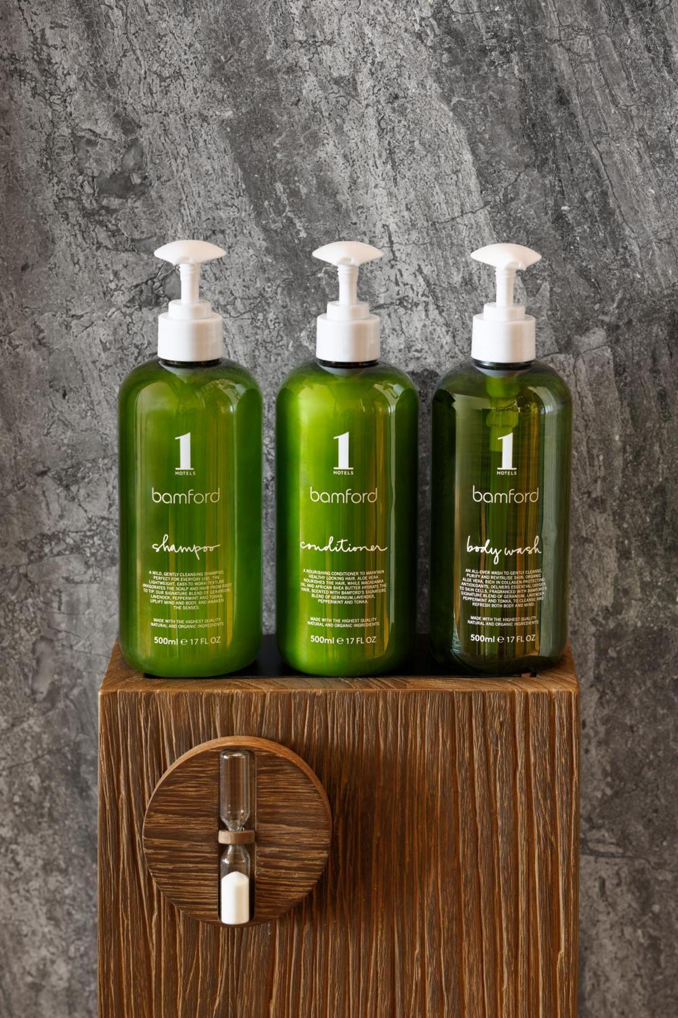 1 Hotel Copenhagen Exterior photo Shampoo, conditioner and body wash